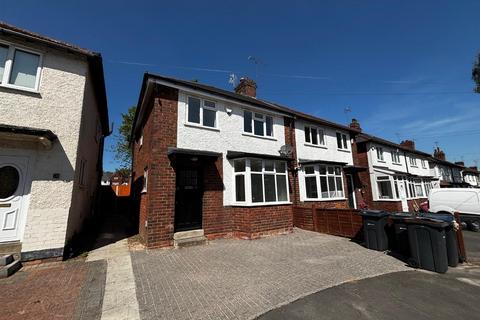 4 bedroom semi-detached house to rent, Wentworth Park Avenue, Harborne, Birmingham