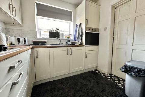 2 bedroom bungalow for sale, Pinewood Avenue, Thornton FY5