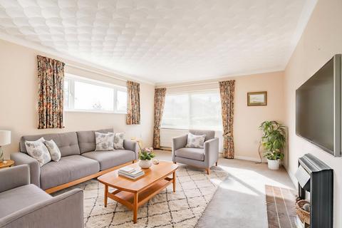 4 bedroom detached bungalow for sale, Valley Side Road, Norwich
