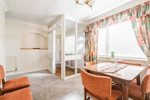 4 bedroom detached bungalow for sale, Valley Side Road, Norwich