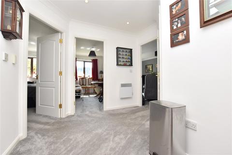 2 bedroom apartment for sale, Newshaw Lane, Hadfield, Glossop, Derbyshire, SK13