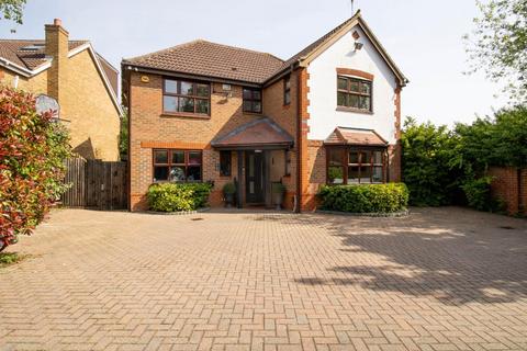 4 bedroom detached house for sale, Moore Close, Cambridge