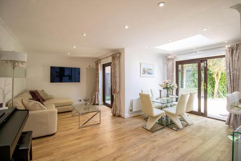 4 bedroom detached house for sale, Moore Close, Cambridge