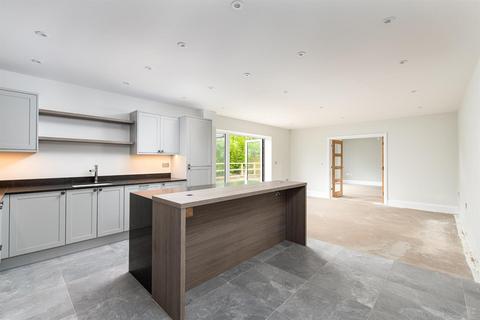 5 bedroom detached house for sale, Brockleaze, Neston, Corsham