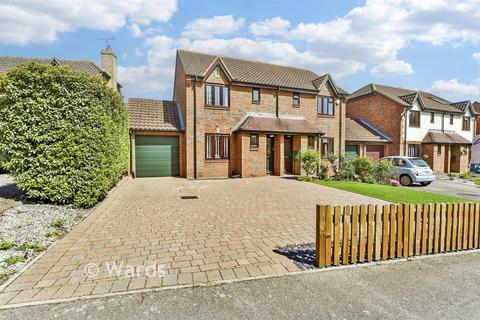 3 bedroom semi-detached house for sale, Howlsmere Close, Rochester ME2