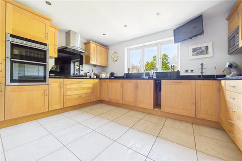4 bedroom detached house for sale, Barn Owl Way, Burghfield Common, Reading, RG7