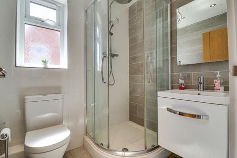 4 bedroom semi-detached house for sale, Leighton Road, Itchen