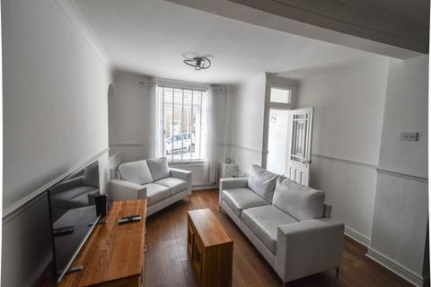 3 bedroom house to rent, Balaclava Street, St Thomas, Swansea