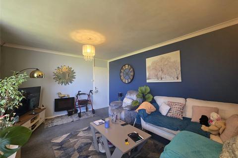 2 bedroom ground floor flat for sale, Llanion Park, Pembroke Dock, Pembrokeshire, SA72