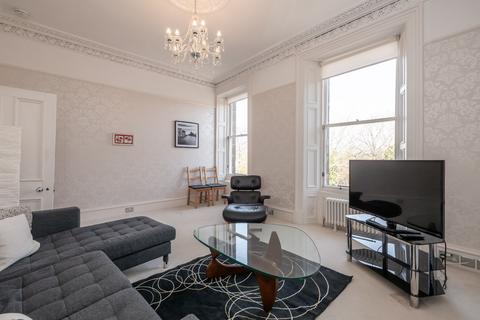 1 bedroom flat for sale, 15 (1F2) Royal Crescent, New Town, Edinburgh, EH3