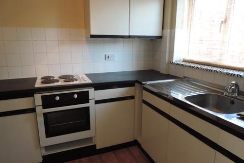 2 bedroom end of terrace house to rent, Rushmoor Drive, Chapelfields, Coventry, CV5