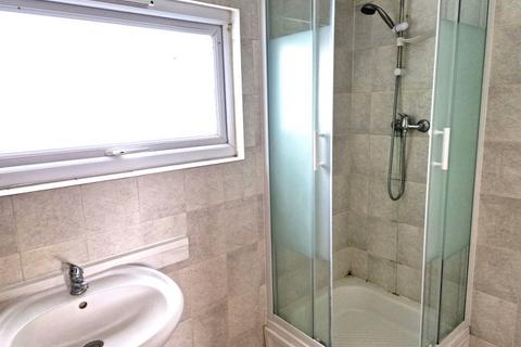 Flat 1, 23 - 25 Biscot Road, Luton, LU3 1AH