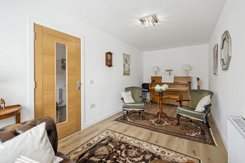 2 Frances Gordon Road, Perth, PH2 8EW
