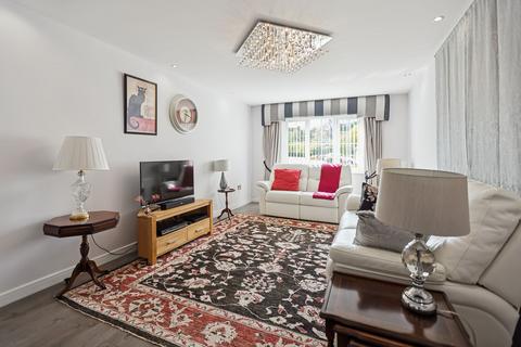 2 Frances Gordon Road, Perth, PH2 8EW