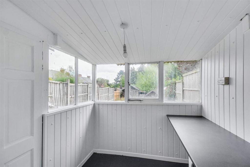 Lean-to