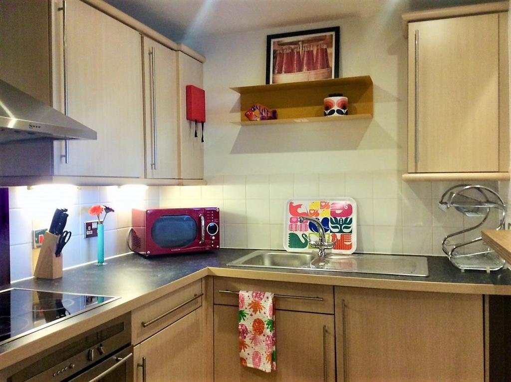 B-RC-19-KITCHEN-1030