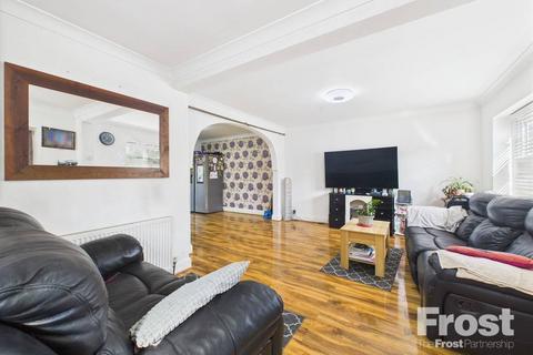 61 Dudley Road, Feltham, TW14 8EJ