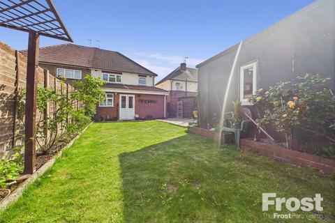 61 Dudley Road, Feltham, TW14 8EJ