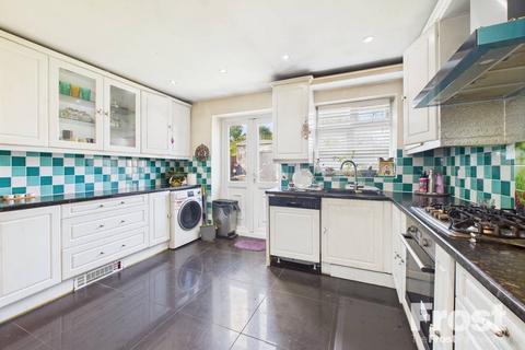 61 Dudley Road, Feltham, TW14 8EJ