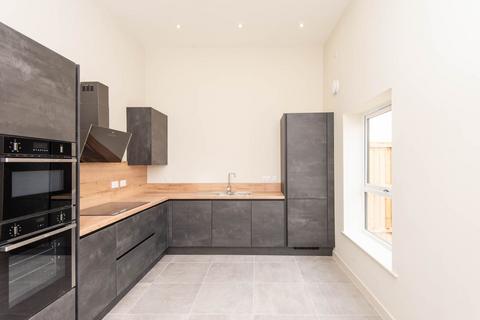 10 Bocking Hill, Stocksbridge, Sheffield, S36 2AL