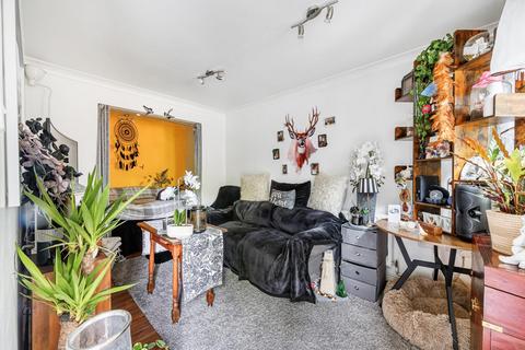 2 bedroom terraced house for sale, Green Dragon Lane, Brentford