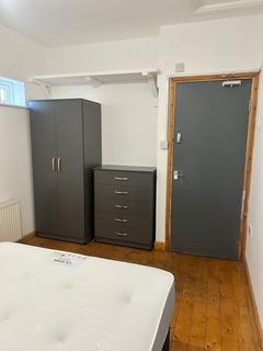 House share to rent, Lonsdale Road, South Norwood, SE25