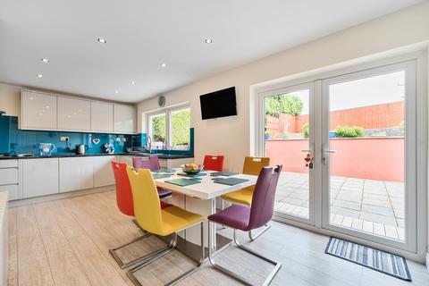 11 Brahms Way, Barnstaple, EX32 8AH