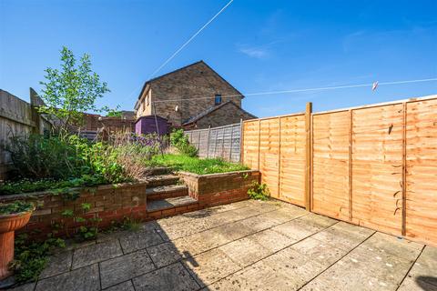 24 Ashcombe Crescent, Bristol, BS30 5NX