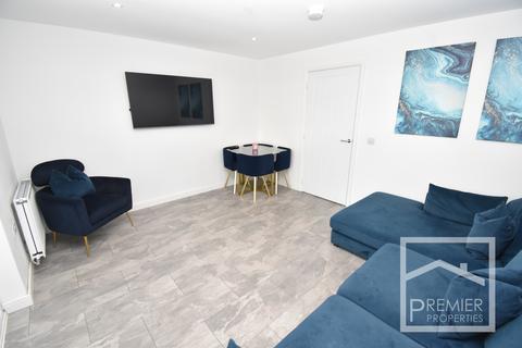 2 bedroom terraced house for sale, Skylark Gardens, Cambuslang