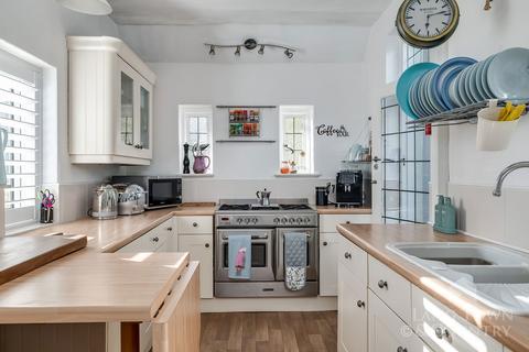 4 bedroom semi-detached house for sale, The Grove, Plymouth PL3
