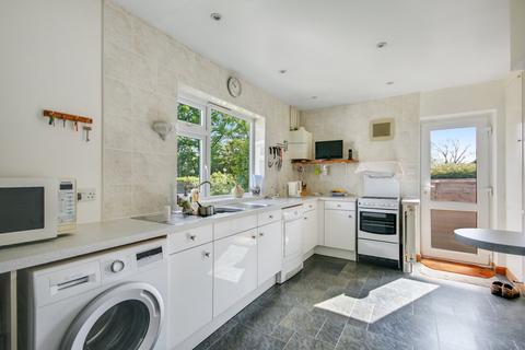 Ferndale Furzefield Road, East Grinstead, RH19 2EF