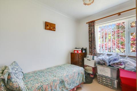 Ferndale Furzefield Road, East Grinstead, RH19 2EF
