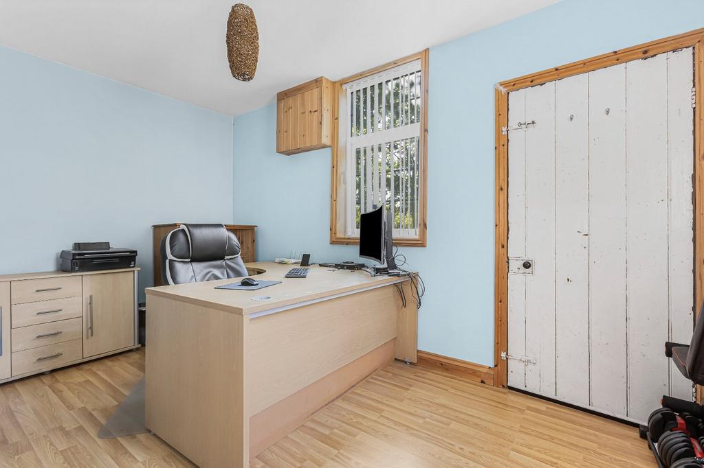Annex/Office