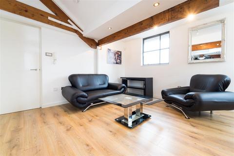 1 bedroom apartment to rent, Bloom Street, The Village