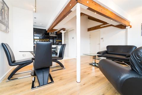 1 bedroom apartment to rent, Bloom Street, The Village