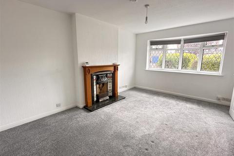 2 bedroom detached bungalow to rent, Wedgwood Road, Cheadle