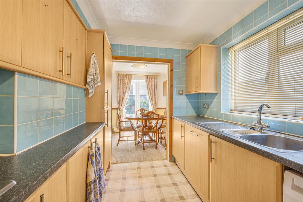 Fitted Kitchen