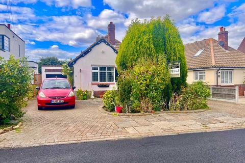 2 bedroom detached house for sale, Frinton CO13