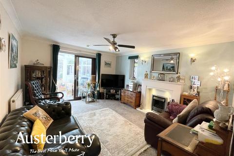 2 bedroom detached bungalow for sale, Blurton Road, Stoke-On-Trent ST3
