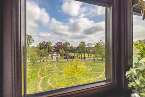 2 bedroom flat for sale, Bridgewater Terrace, Windsor SL4