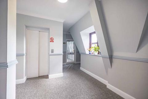2 bedroom flat for sale, Bridgewater Terrace, Windsor SL4