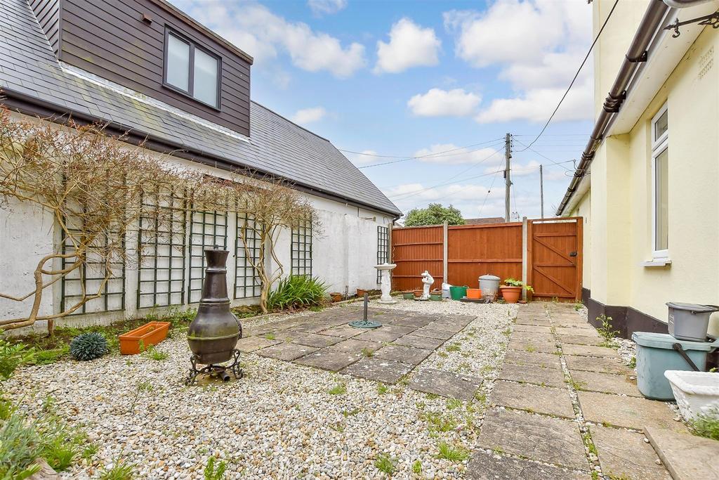 Patio / Decking