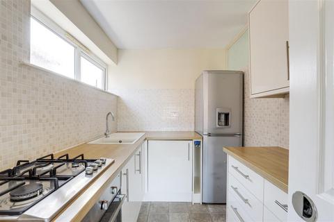 2 bedroom flat for sale, Wainfleet Court, Calverton Road, Arnold NG5