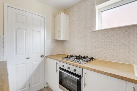 2 bedroom flat for sale, Wainfleet Court, Calverton Road, Arnold NG5