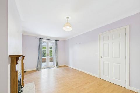 2 bedroom detached bungalow for sale, Reynard Close, Hutton Cranswick, YO25 9PG