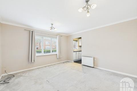 2 bedroom flat to rent, Alverley Road, Coventry, CV6