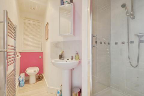 17b Cossington Road, Westcliff-on-sea, SS0 7NJ