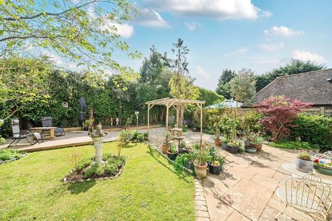 3 bedroom detached house for sale, The Netherlands, Coulsdon CR5