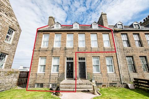 13 Breadalbane Crescent, Wick, KW1 5AS