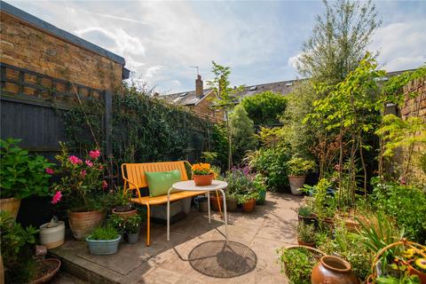 55 Albert Road, Richmond, TW10 6DJ